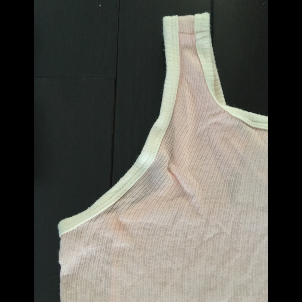 ๐ธ VINTAGE JLO Ribbed Crop Tank ๐ธ - Picture 6 of 6